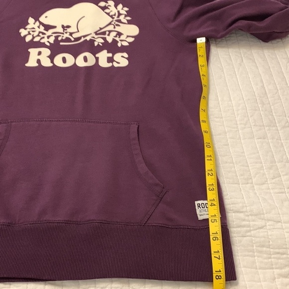 ROOTS sweatshirt hoodie kangaroo pocket drawstring hood purple eggplant medium - Picture 12 of 13